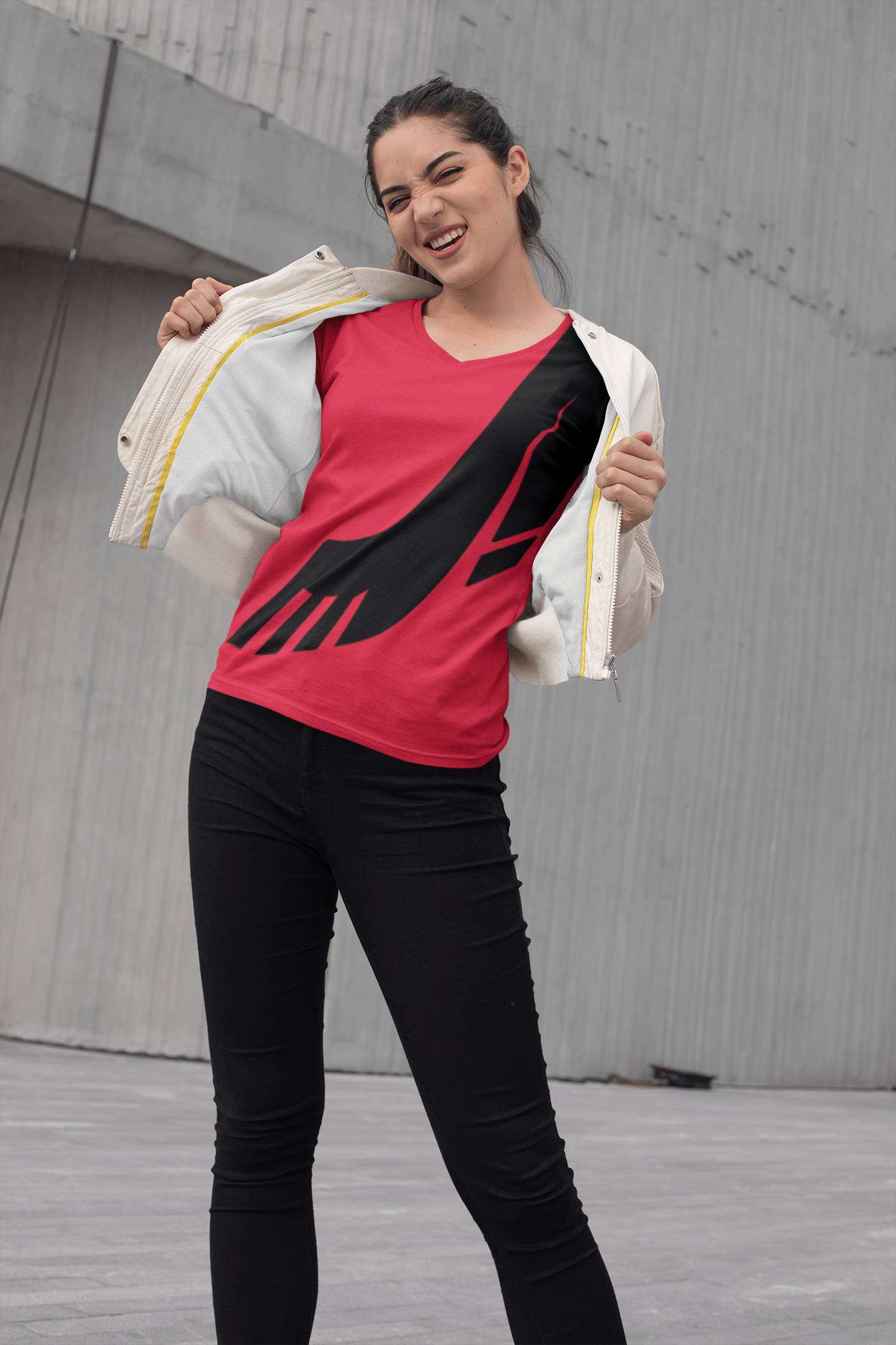 Ju!sL!ve IconRedd Women's T-shirt - The Marjani Spot